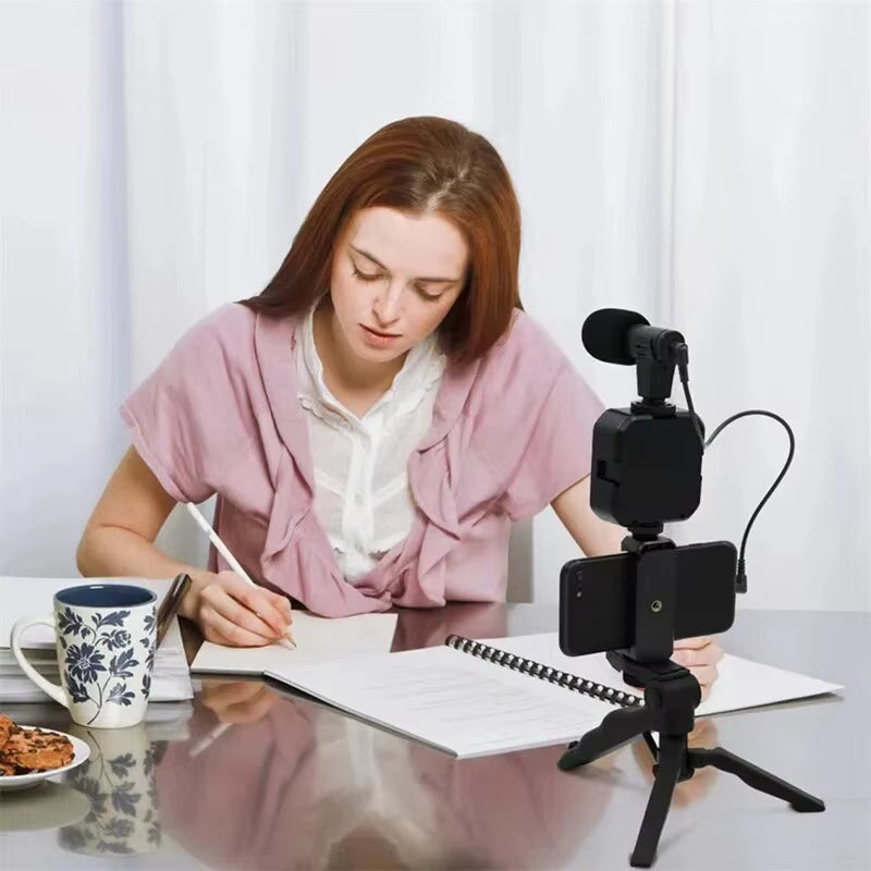 Smartphone Vlogging Kit with Tripod Phone Holder Mini Microphone LED Fill Light